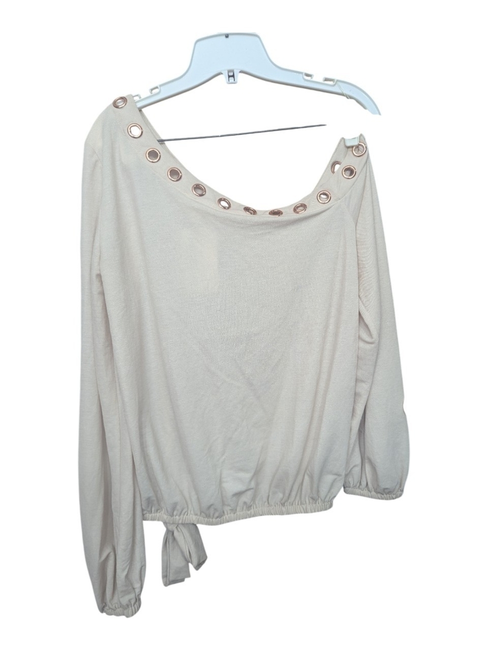 Listicle Beige Top Sz Small Rose Gold Grommets Long Sleeve W-586